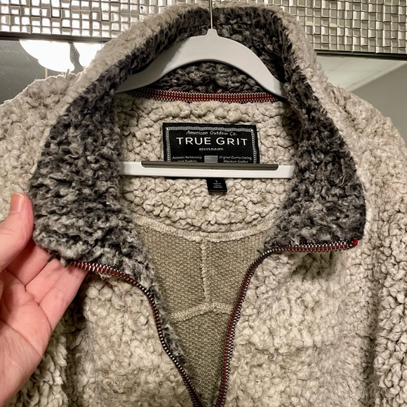 True Grit pullover - Picture 6 of 7